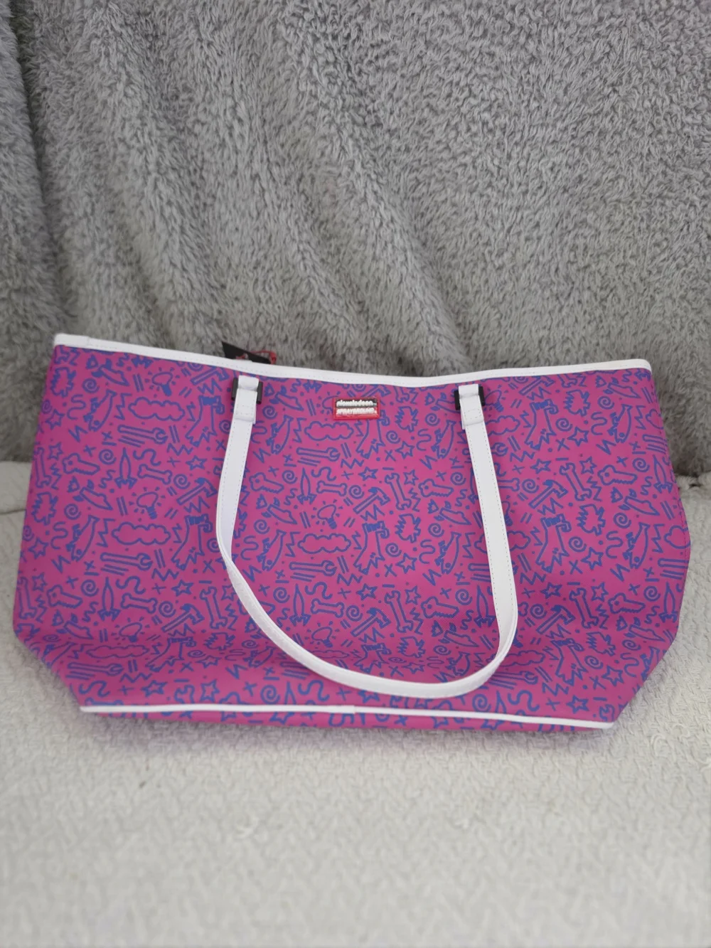 RUGRATS SUSIE PAPER HEARTS TOTE